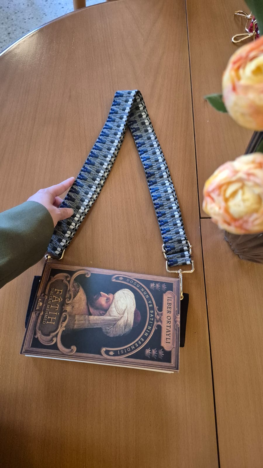 Aurora Book Siyah | Klasik Favori